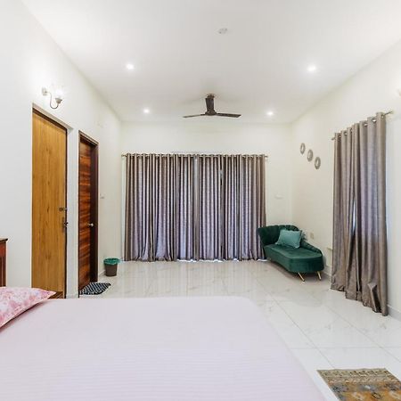 Kites - Covelong - A Raj Beach House Villa Chennai Exteriör bild